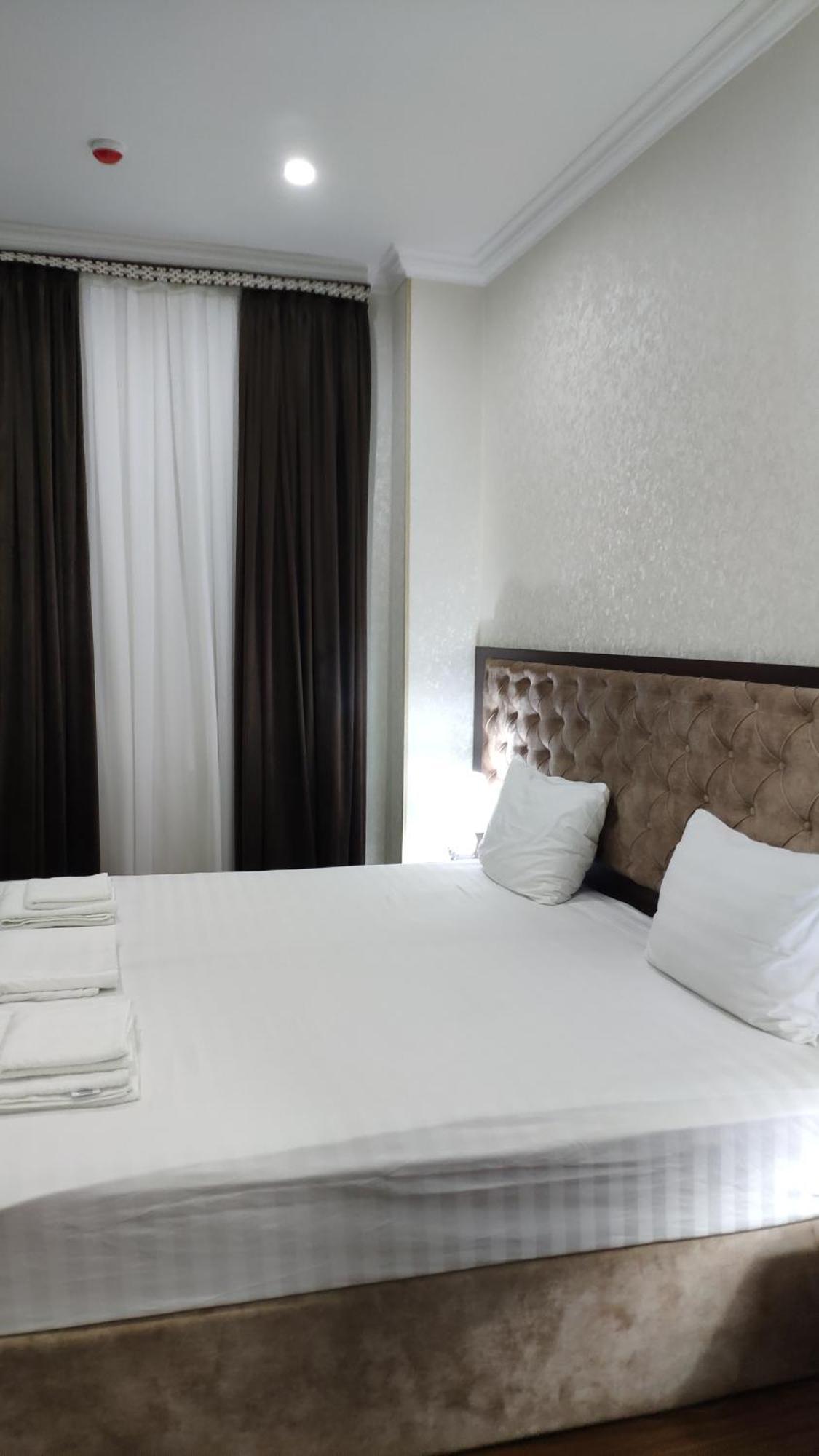 Grand Turon Plaza Hotel Tashkent Luaran gambar