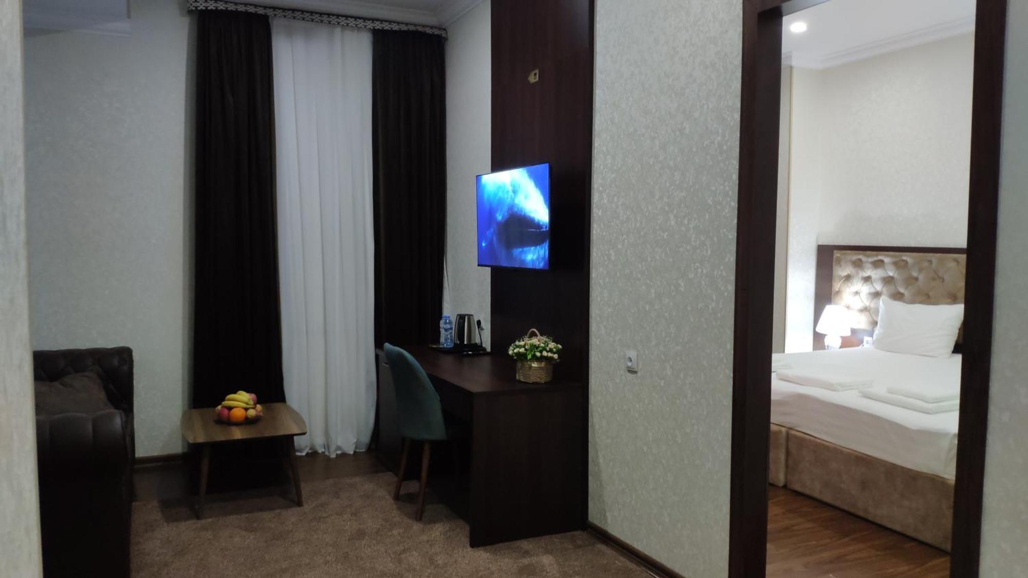Grand Turon Plaza Hotel Tashkent Luaran gambar