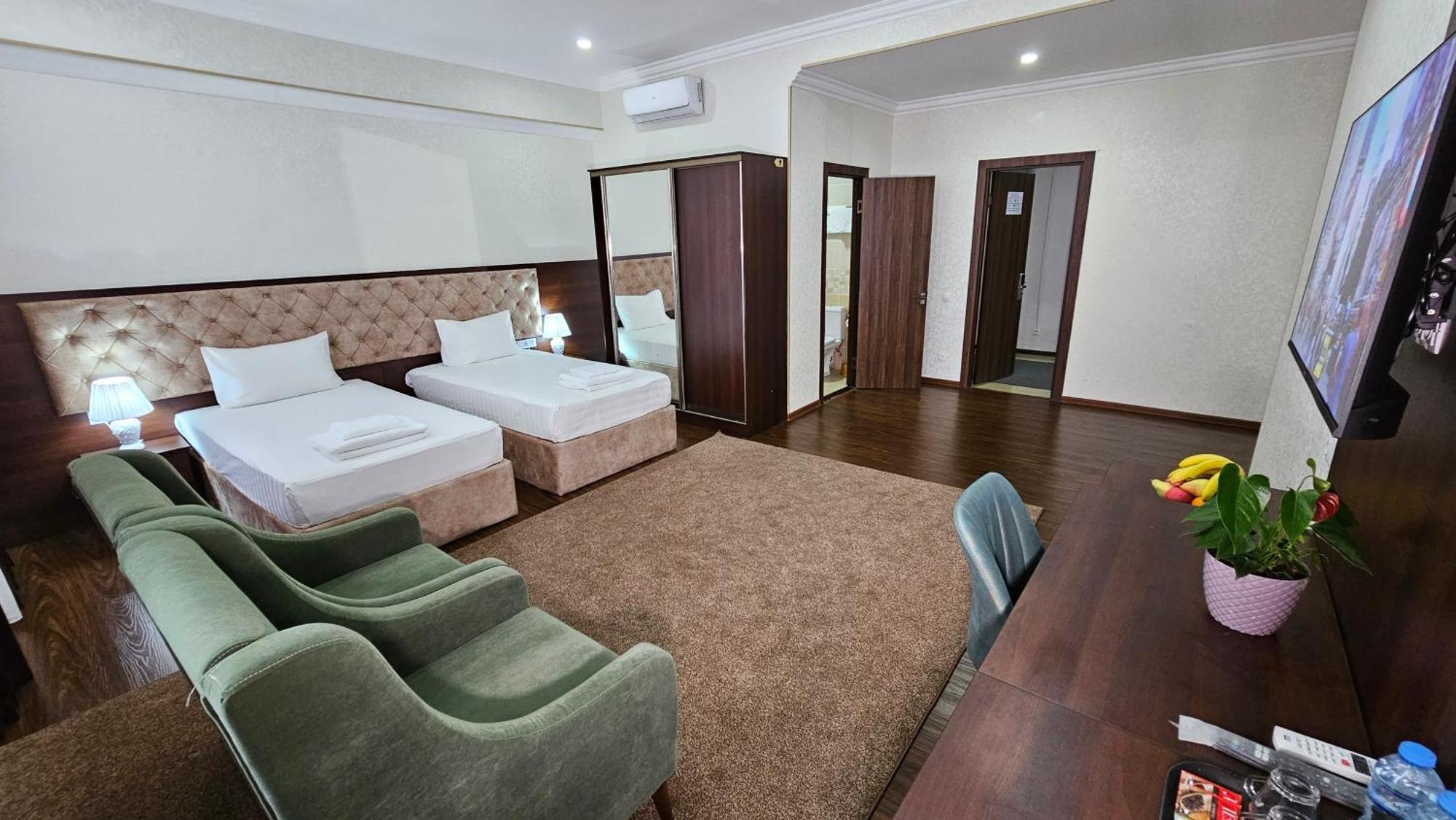 Grand Turon Plaza Hotel Tashkent Luaran gambar